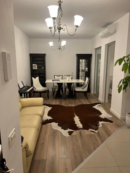 Splaiul Independentei, in 20th Residence sectorul 6